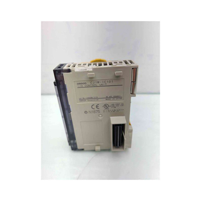 Controle de PLC CJ1W-IC101 Unidade de controle de I/O de expansão para CPU Conecta-se ao lado direito