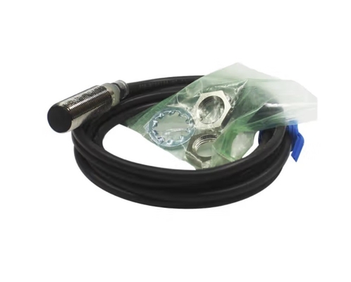 Sensor de proximidade indutiva OMS de longa duração E2B-S08KS02-WP-B1